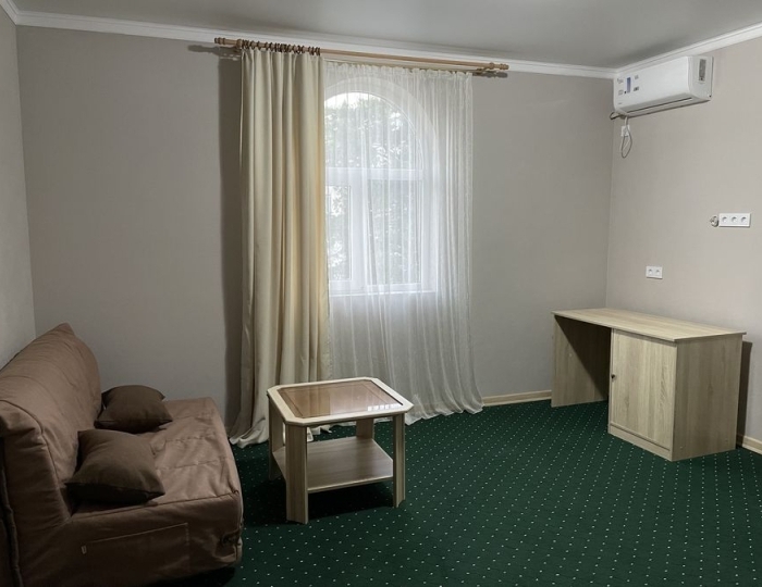 Люкс 4-мест. с отдельным входом - Отель «Шоколад» Цандрипш